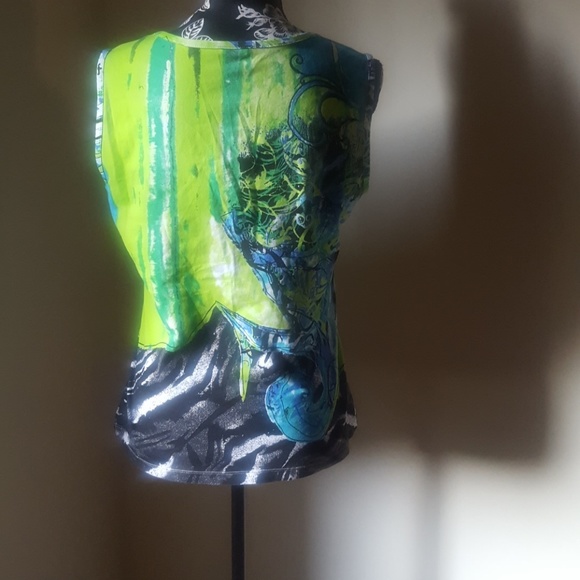 Tribal💙Multi Color Sleeveless Top with Sequin - Picture 2 of 6